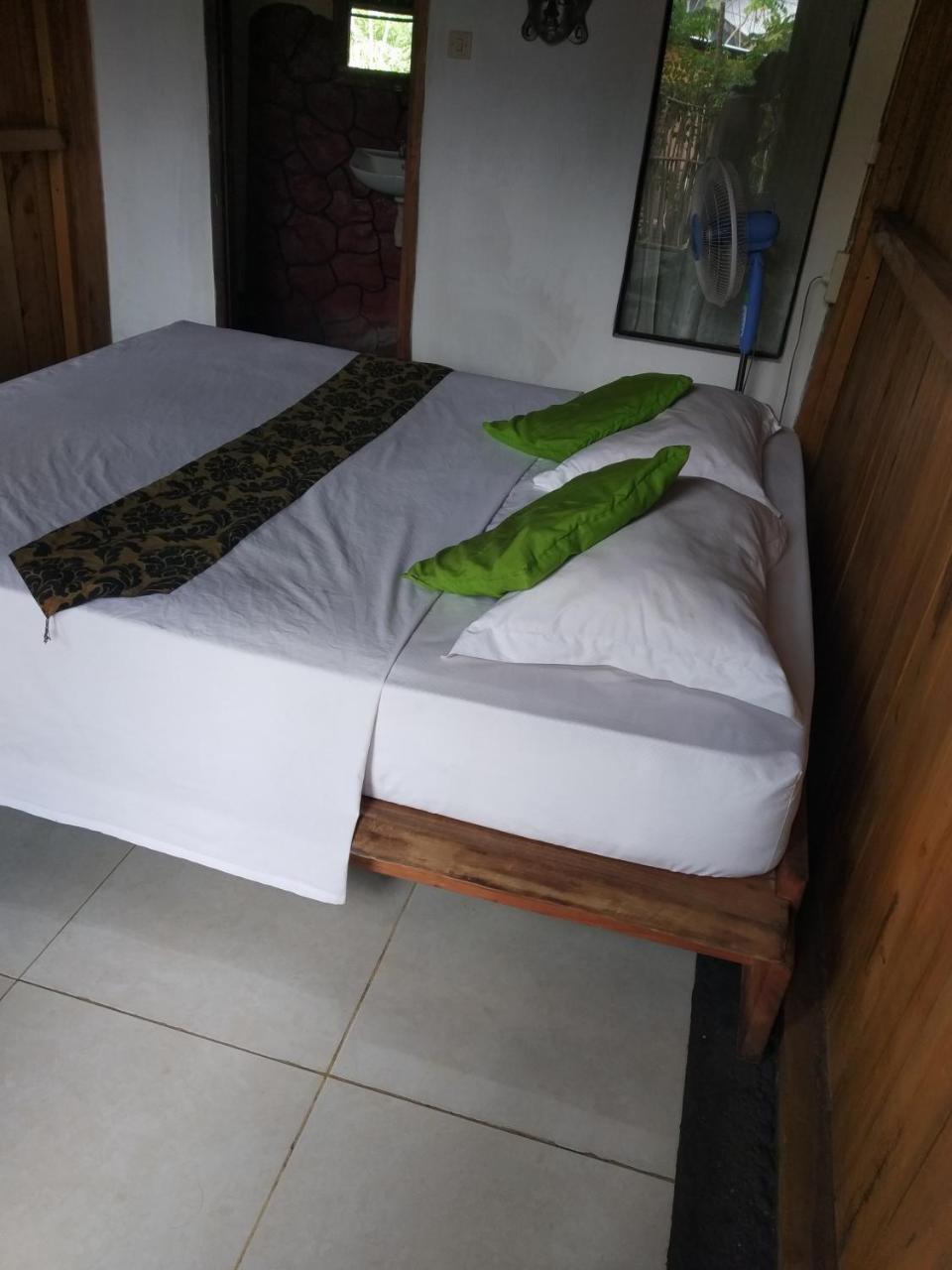 Beach Box Bungalow Gili Trawangan Dış mekan fotoğraf